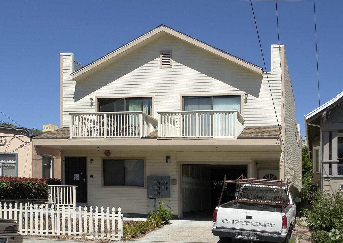 367 Lester Ave, Oakland, CA 94606 367 Lester Ave Oakland, CA