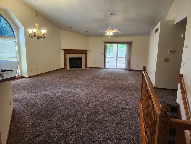 Building Photo - 1586 Bush Hill Dr