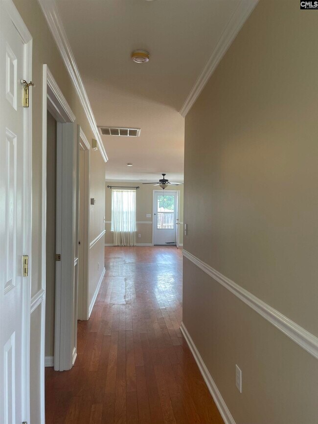 Foto del edificio - 2332 Mall Terrace Ct