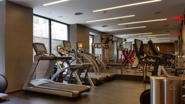 Foto del edificio - 165 E 66th St