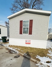 Building Photo - 14139 S Western Ave