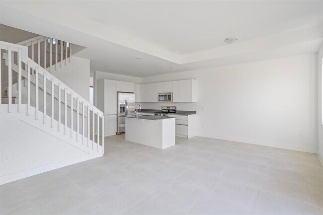 Building Photo - Southwest 344th Terrace, Homestead, FL 33034 - 3 BR 2.5 BA house