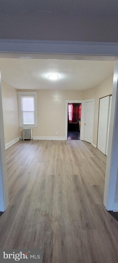 Primary Photo - 7208 Walker St