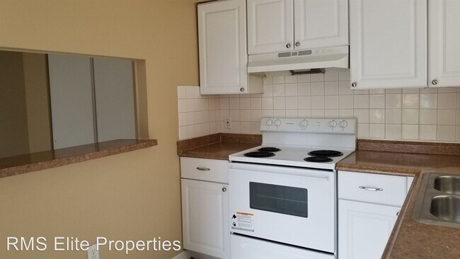 Building Photo - 2 br, 1 bath House - 3760 135th Ave. Apt. #A