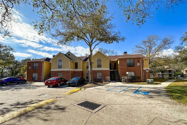 Foto del edificio - 8633 Fancy Finch Dr