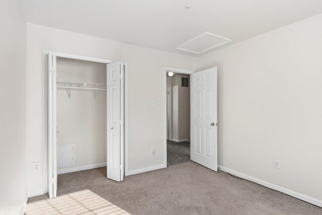 Foto del edificio - 3507 Corn Stream Rd