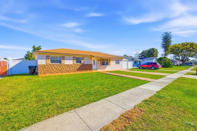 Building Photo - 5681 Tulip Ave