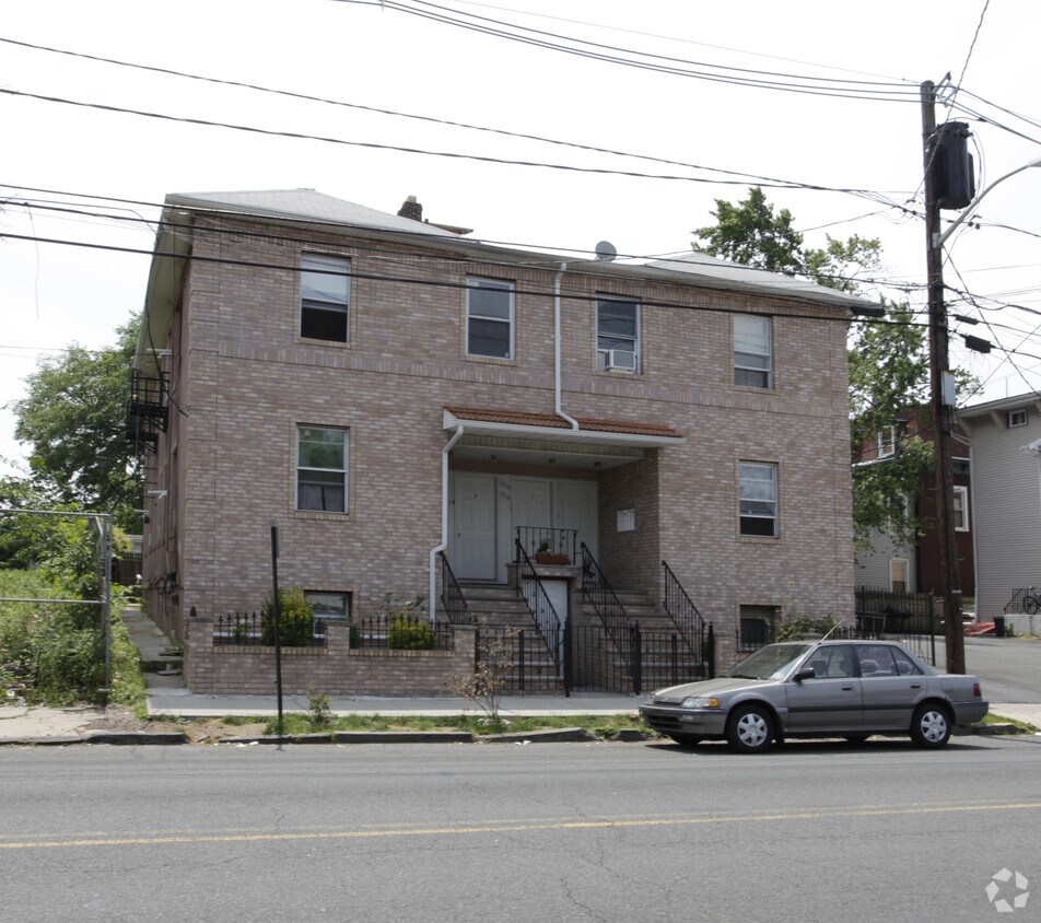 Foto principal - 1114 Magnolia Ave