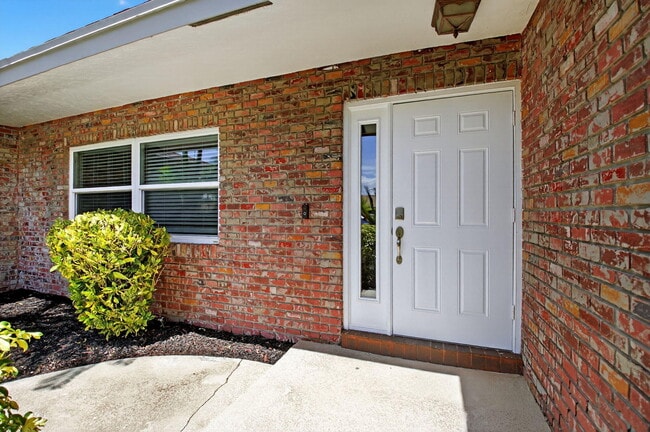 Foto del edificio - 17414 Spring Tree Ln