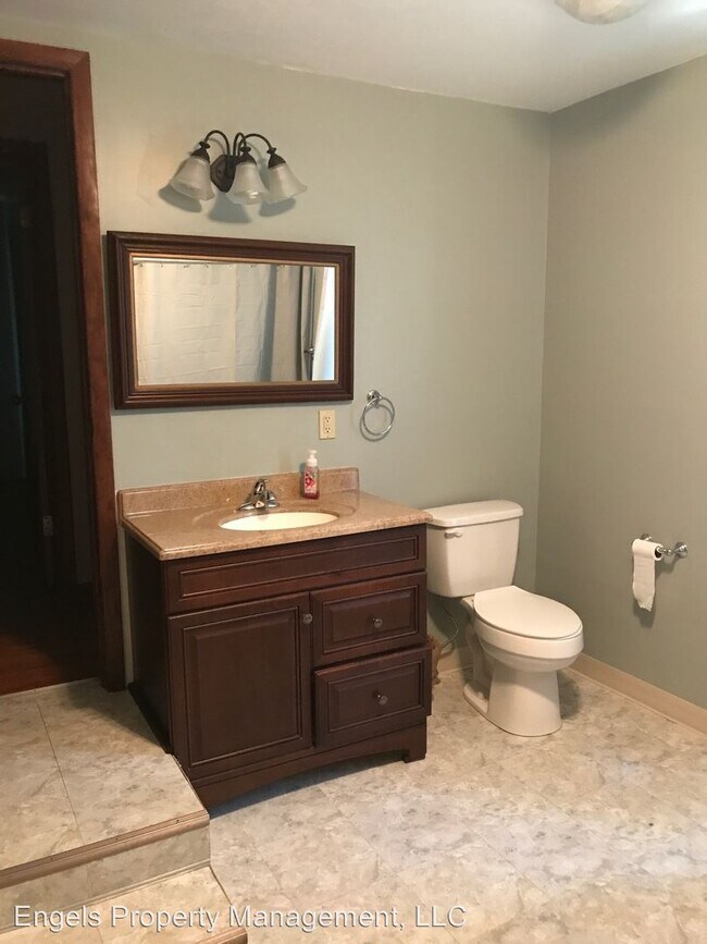 Foto del edificio - 3 br, 2 bath House - 1078 SW Indianola Rd