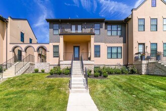 Building Photo - 1084 Bryden Rd