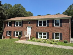 Building Photo - 100 Otway Dr