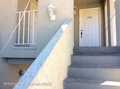Building Photo - 7618 Walpole Ave