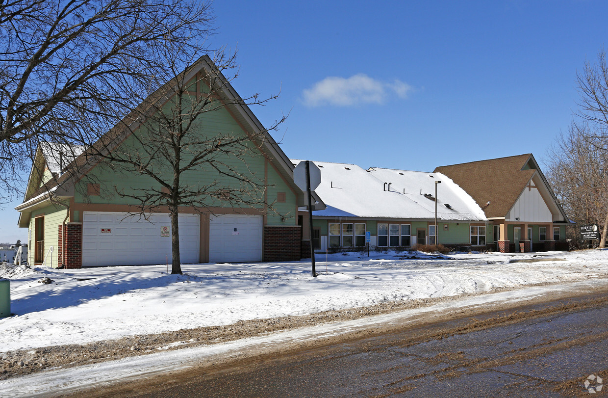 Building Photo - Buffalo Heights Apartments