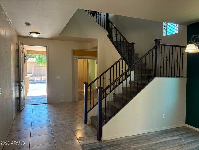 Foto del edificio - 3340 S Sunland Dr