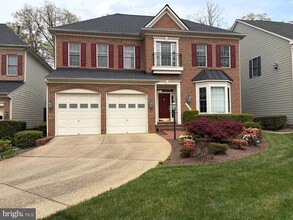 Building Photo - 8402 Tysons Trace Ct