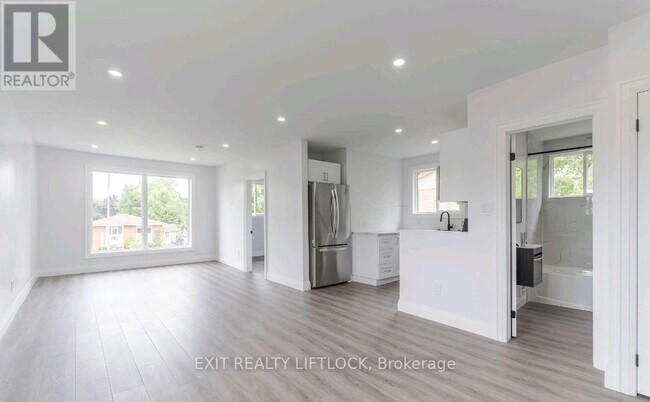 Photo du bâtiment - 825 Cameron St