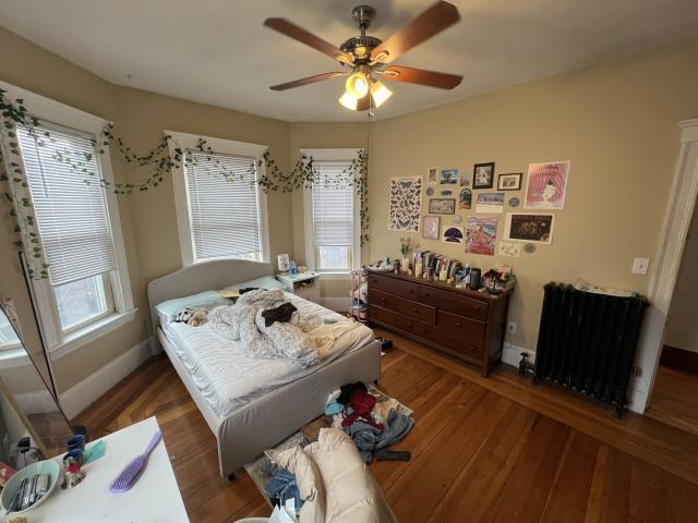 Foto del edificio - 3 bedroom in Somerville MA 02144