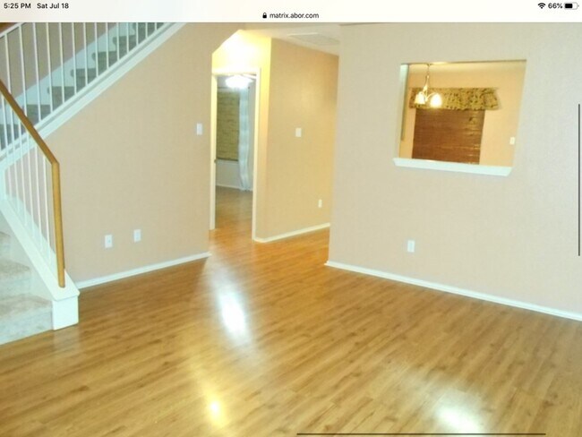 Foto del edificio - 2028 Buckley Ln