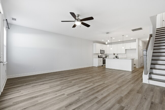 Foto del edificio - 38 Red Horse Way