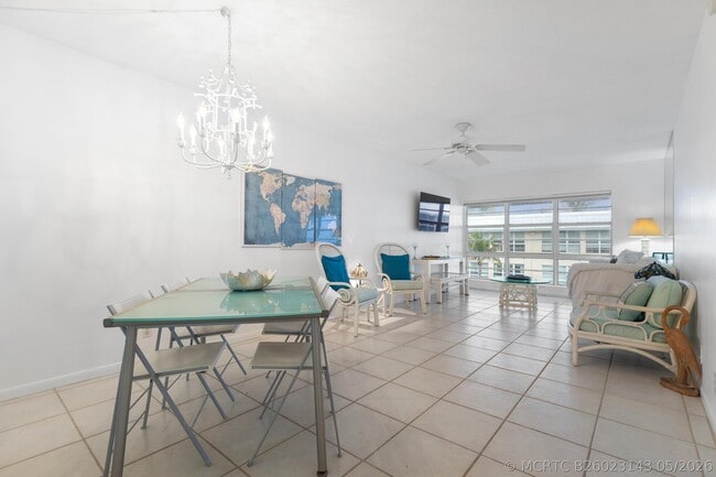 Foto del edificio - 3851 N Ocean Blvd