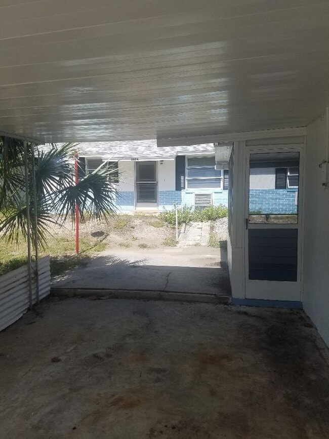 House Car Port - 507 Ulelah Ave