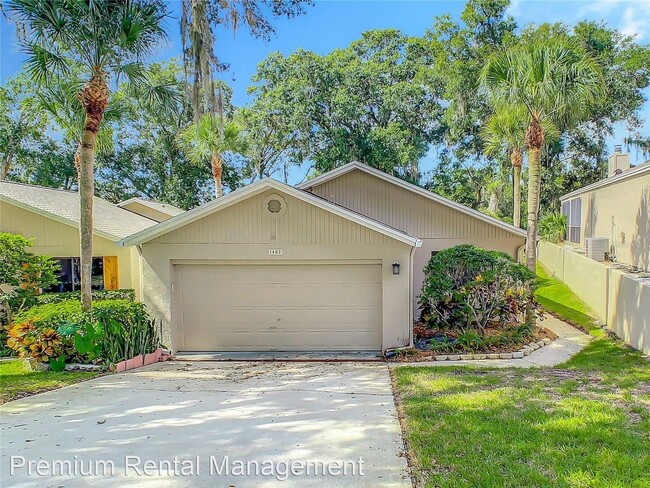 Building Photo - 3 br, 2 bath House - 1457 Oak Place