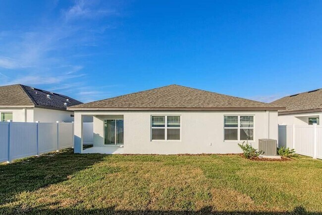 Foto del edificio - 3640 Benham Rise Rd