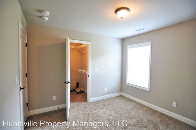Building Photo - 3 br, 2 bath House - 203 Valleyside Drive