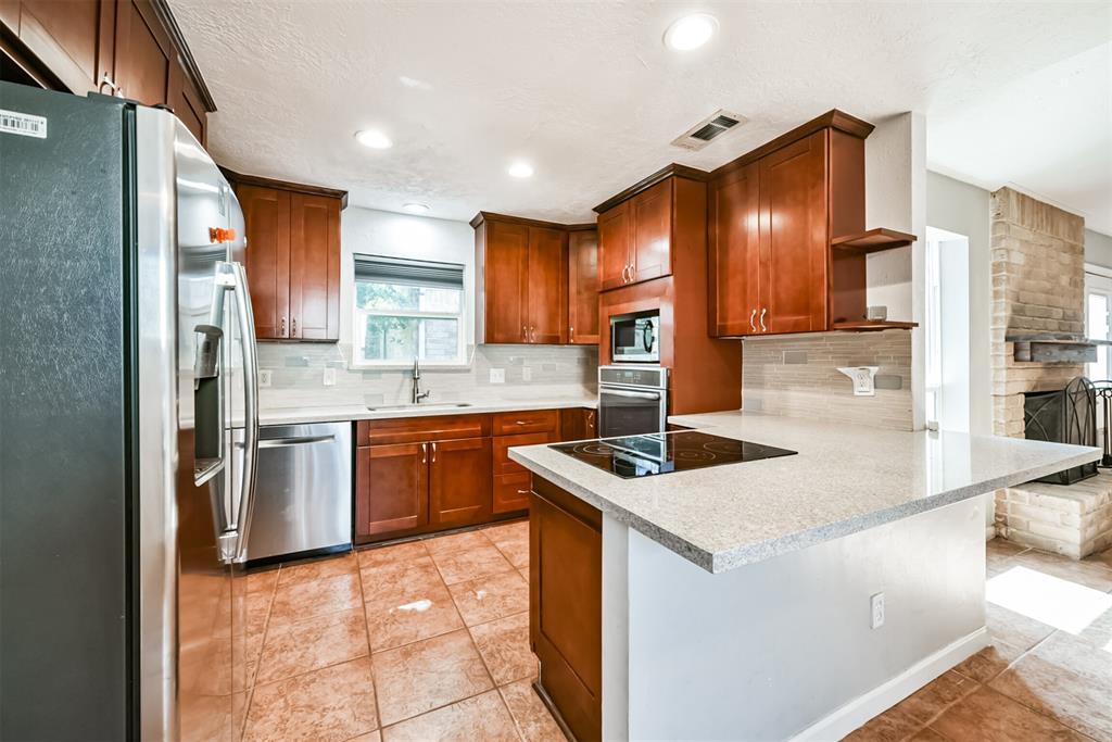 Foto principal - 16031 Birch Vale Dr