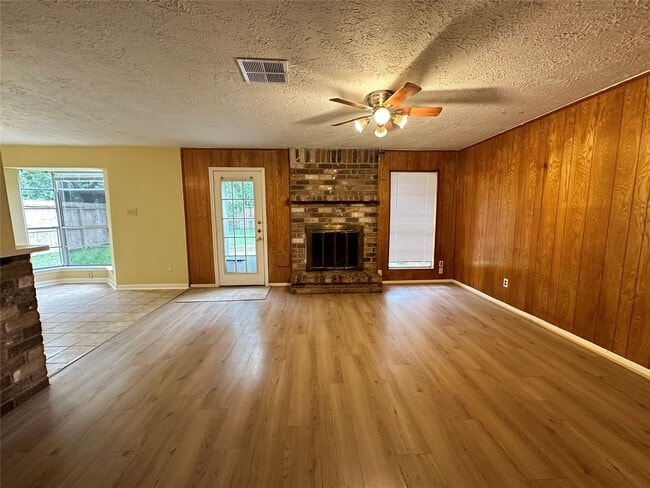 Foto del edificio - 1937 Arcadia Dr