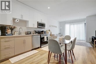 Building Photo - 525 New Dundee Rd