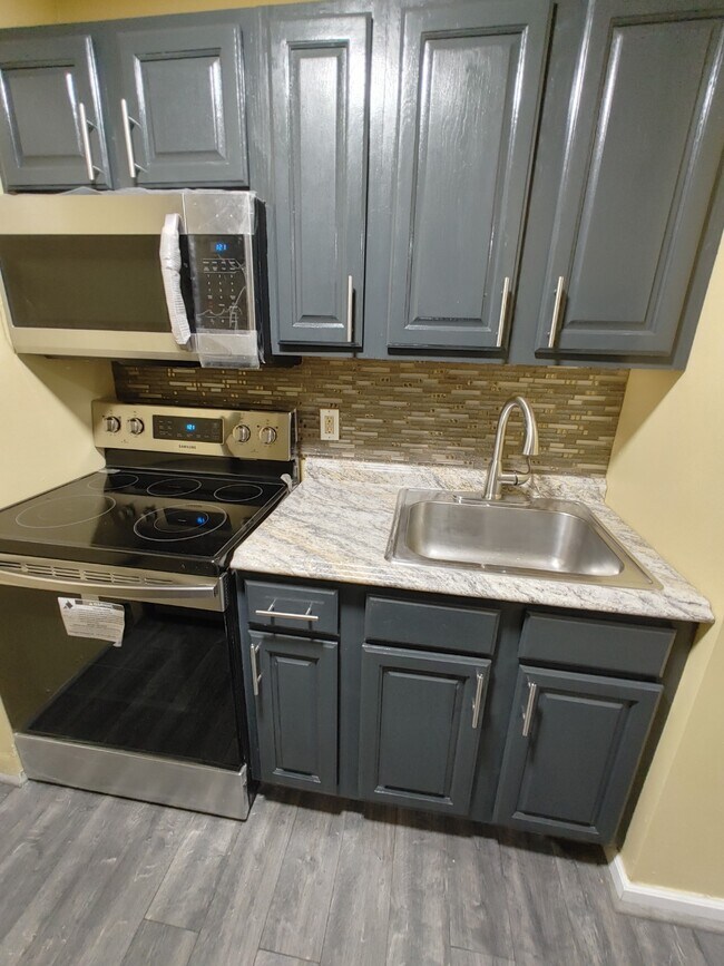 Foto del edificio - 1139 Grant Ave