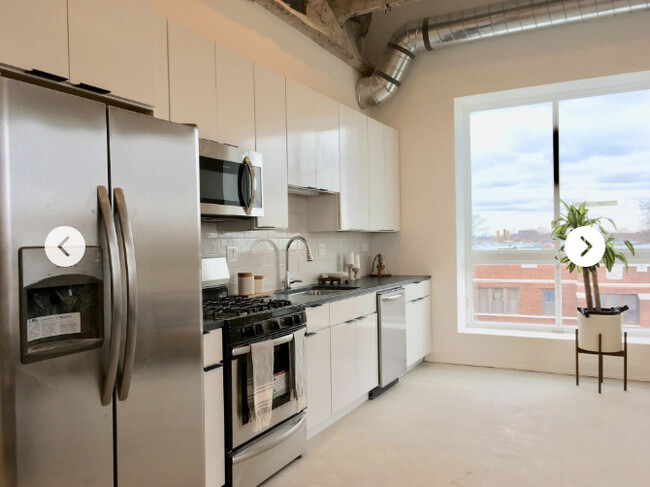 Foto del edificio - 4601 N Paulina St