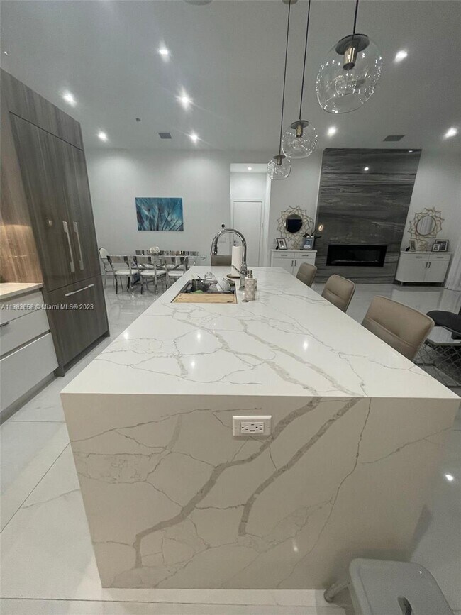 Foto del edificio - 3315 SW 49th St
