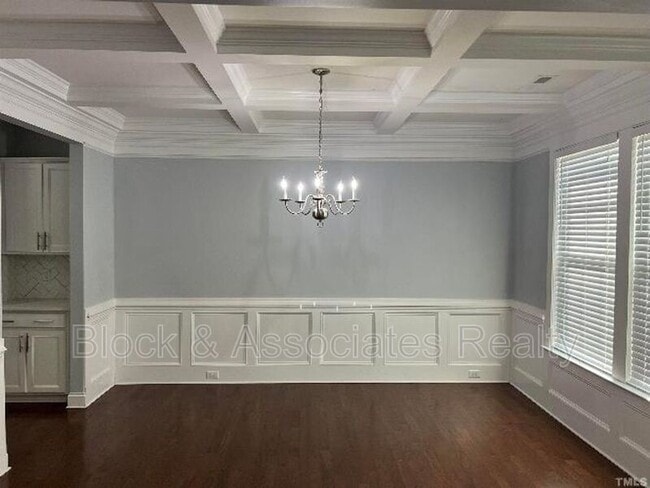 Foto del edificio - 121 Red Bark Ct