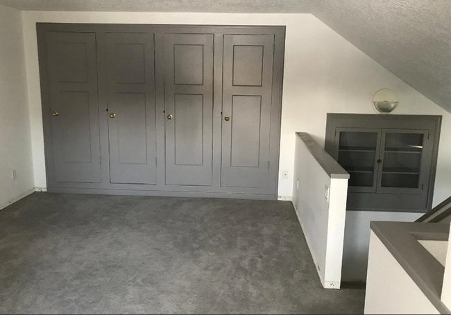 Closet in Loft - 5830 S Kelly Ave