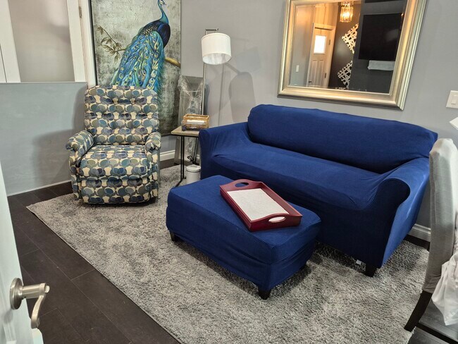 Sala de estar - 3437 Caspian Dr