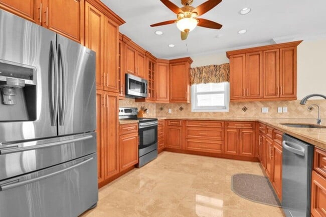 Photo - 1704 DEL HAVEN Drive 38-B, Delray Beach, FL 33483 House