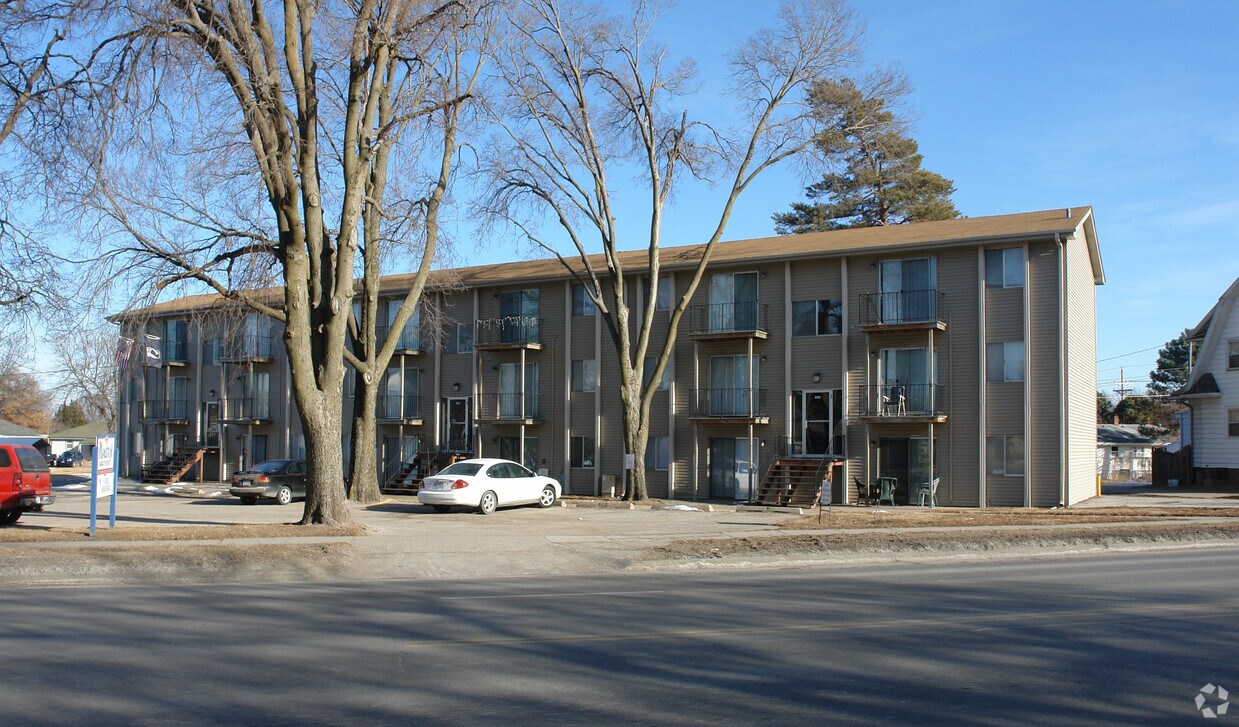 Foto principal - Monarch Apartments