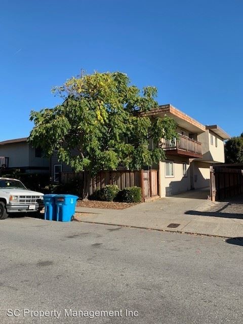 Building Photo - 1132 Capuchino Ave