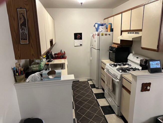 Building Photo - 117 Tavistock Rd