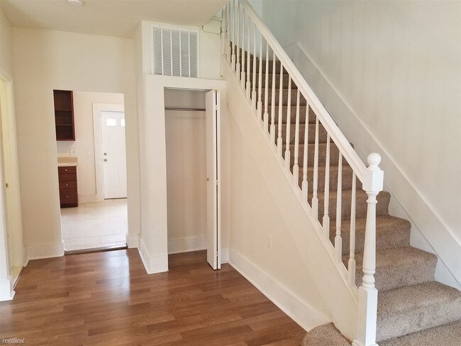 Building Photo - 3 br, 1.5 bath House - 763 N Edgewood St