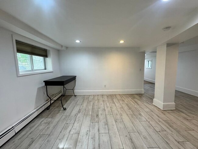 Building Photo - 80 Sherman Pl