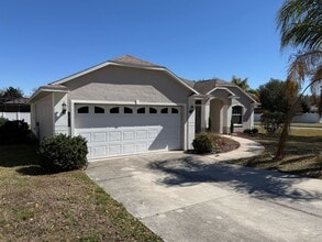 Building Photo - 1048 Princeton Dr