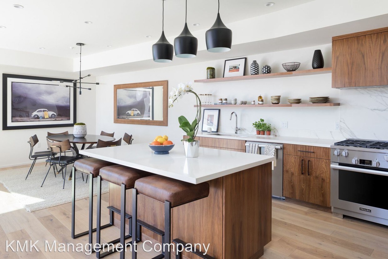 Foto principal - 3214 Highland Ave