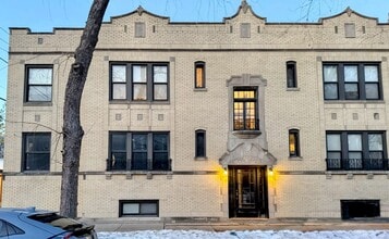 Building Photo - 2544 W Hollywood Ave