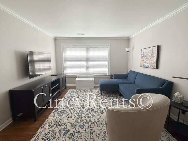 Foto del edificio - 3684 Ashworth Dr