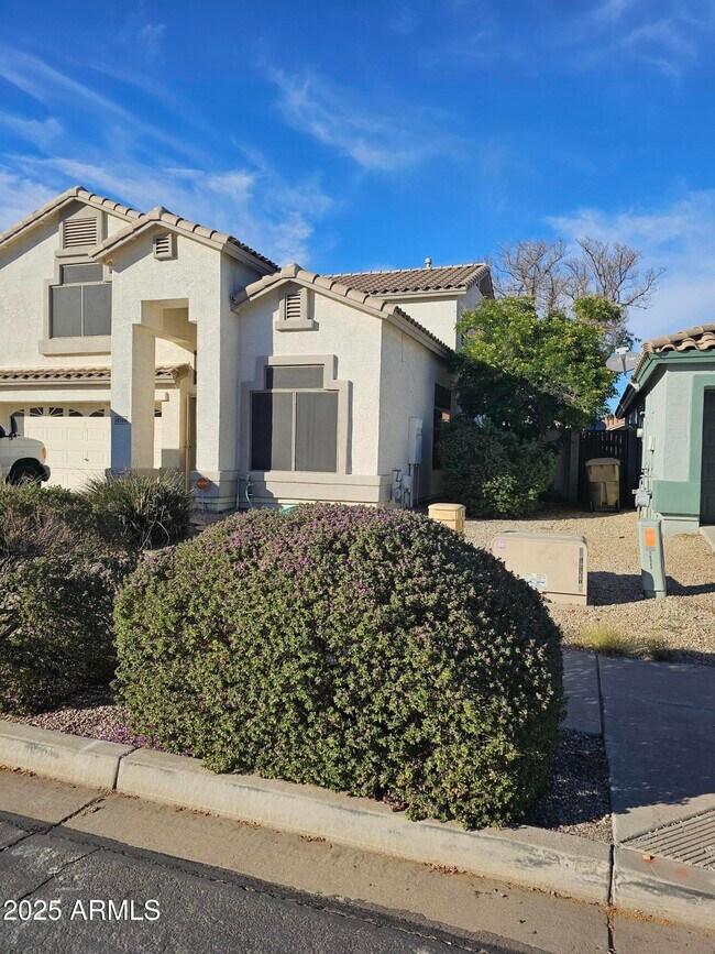 Foto del edificio - 16564 W Melvin St