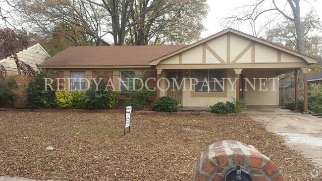 Building Photo - 3203 Morningview Dr